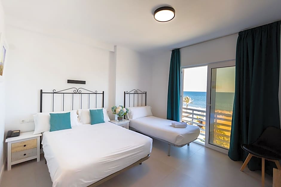 Hotel MediterrÃ¡neo by Croma