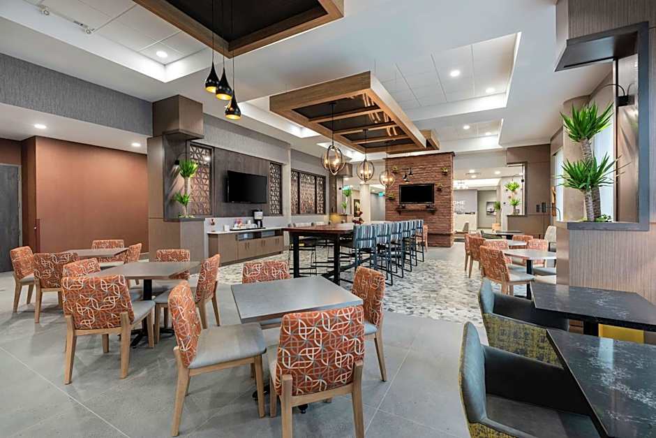 Hampton Inn By Hilton & Suites Charlottetown, PE