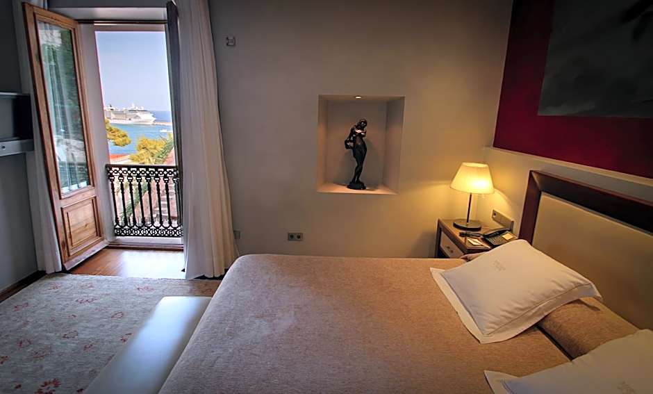 Mirador de Dalt Vila-Relais & Chateaux