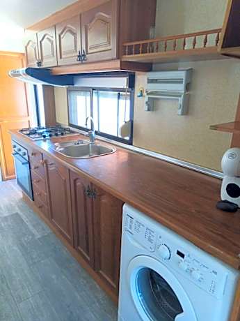 cheap house in Paradise for a minimum of 7 days