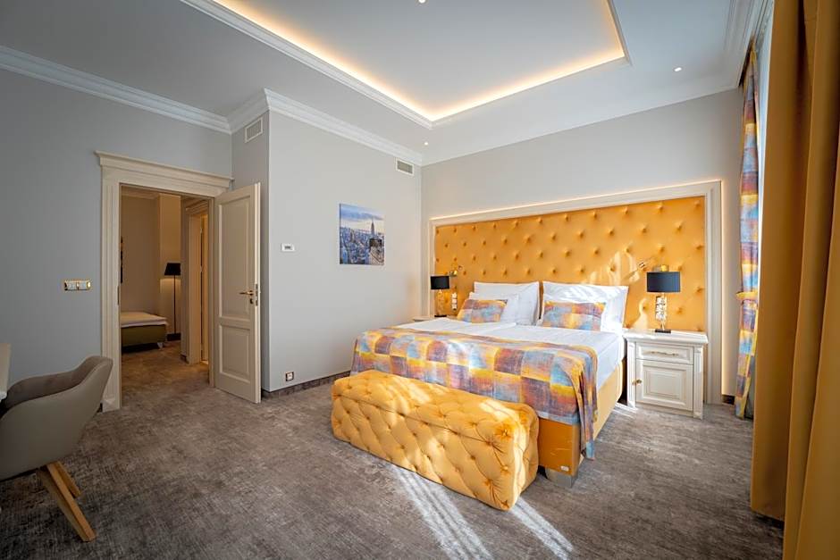 Golden Key Boutique Hotel