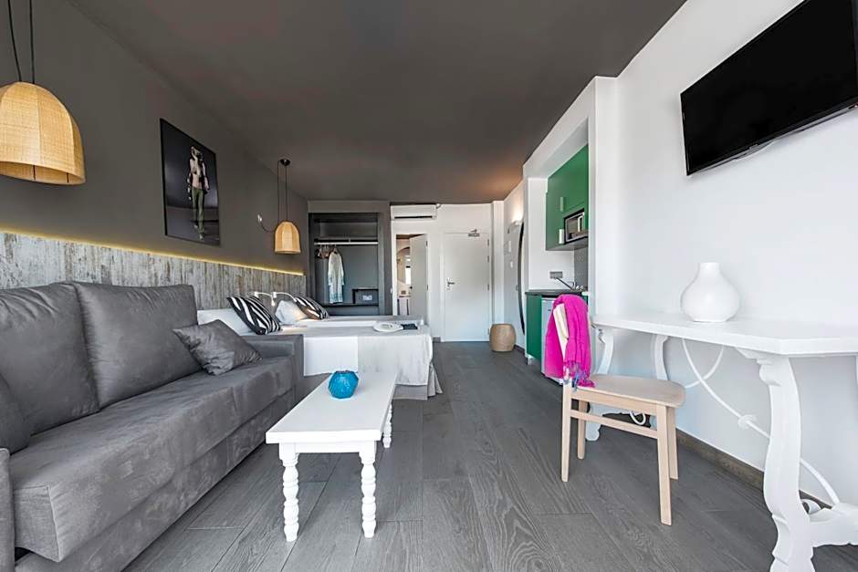 Aparthotel Playasol Mogambo