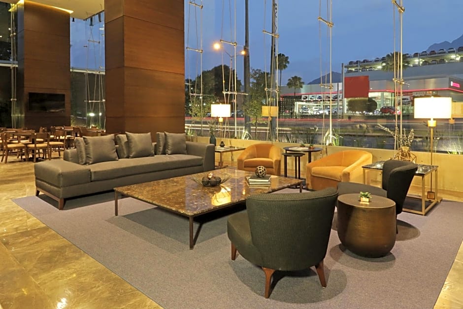 Holiday Inn Express & Suites Monterrey Valle By IHG