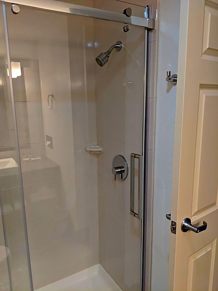 Country Inn & Suites by Radisson, Buffalo, MN