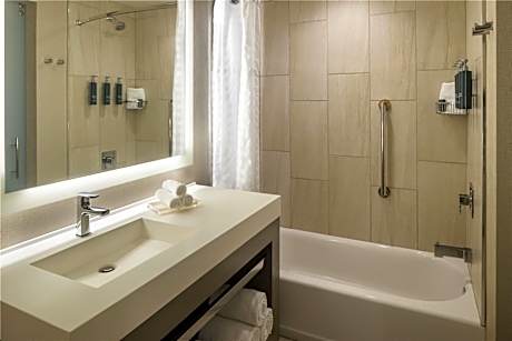 High Floor Room-2 Queen Beds