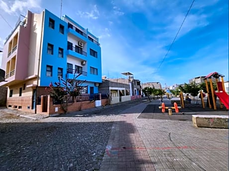 Txada Hostel - Formerly Turimar