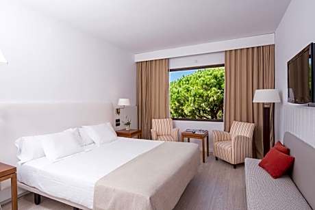 La Costa Hotel Golf & Beach Resort