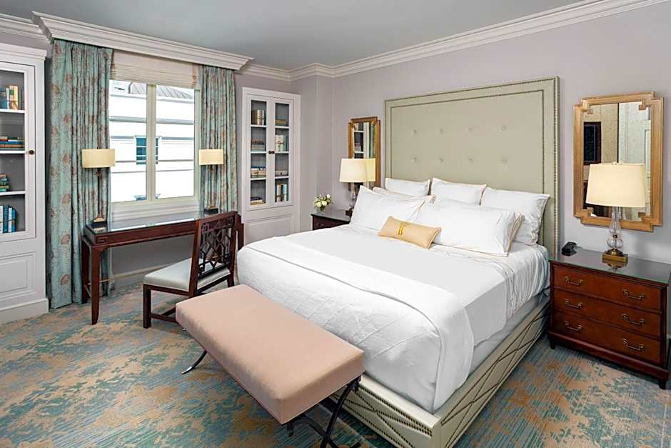 Photo 1 of 5 of King Suite