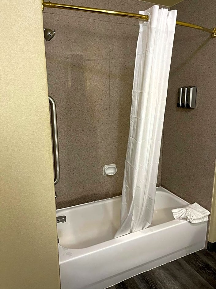 Nature Inn & Suites