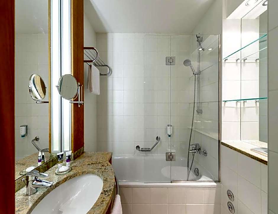 Sunday Hotel Munchen Airport Freising