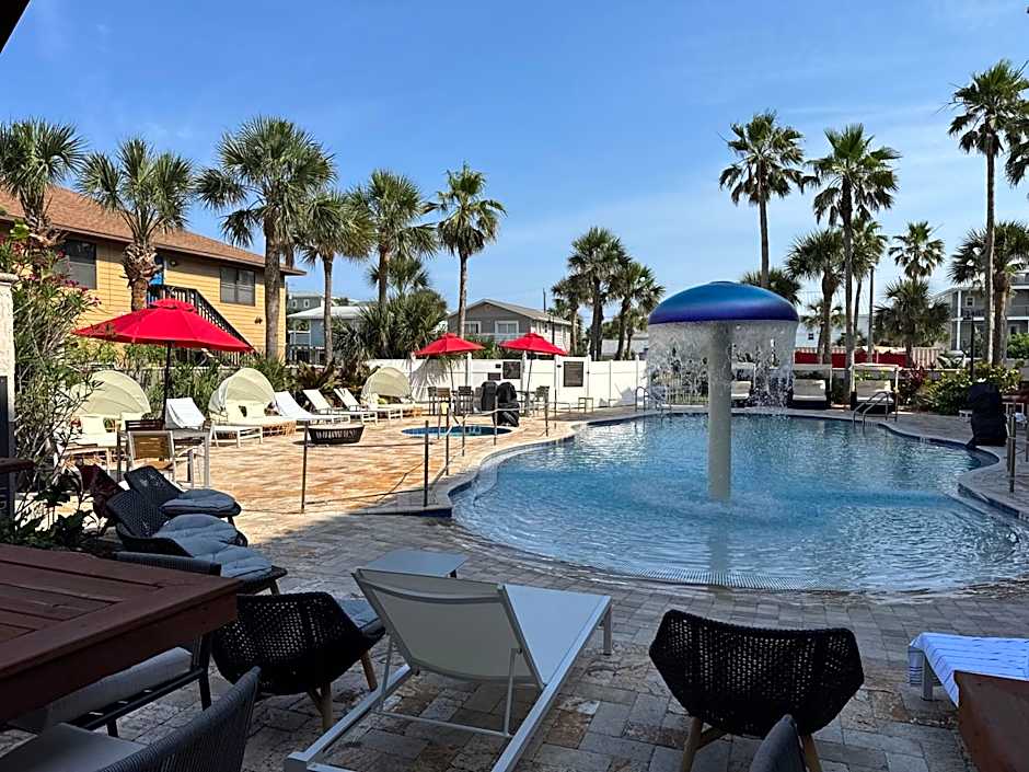 Castillo Real St. Augustine Beach Resort, Tapestry by Hilton