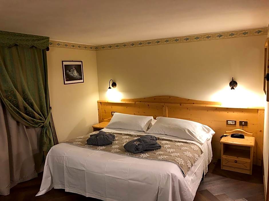 Hotel Edelweiss 3 Stelle SUPERIOR