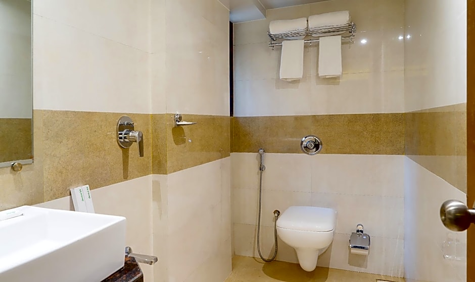 Treebo Olive Inn Near BKC