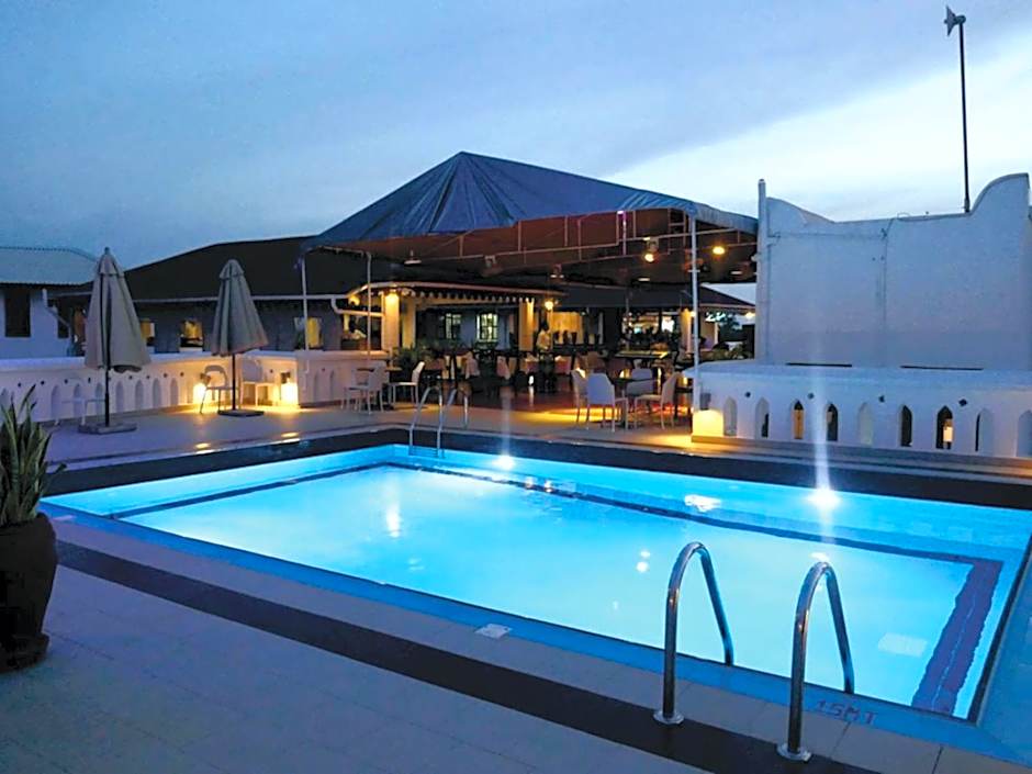 Maru Maru Hotel