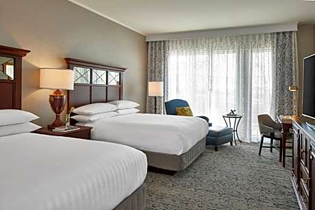 Club Level Queen Room with Two Queen Beds