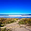 Whispering Sands Beachfront Motel