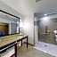 SunCoast Park Hotel Anaheim, Tapestry Collection by Hilton
