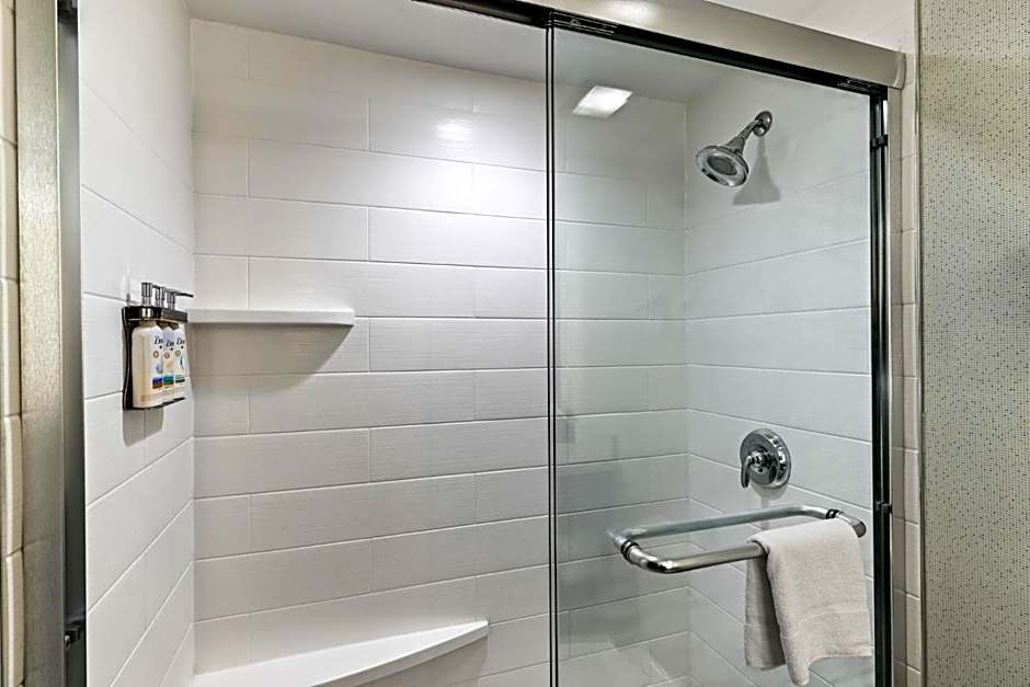 Holiday Inn Express Sunnyvale - Silicon Valley By IHG