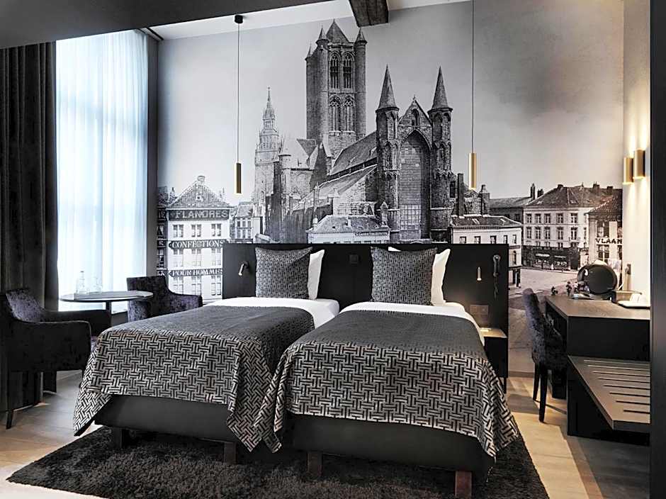Hotel Harmony