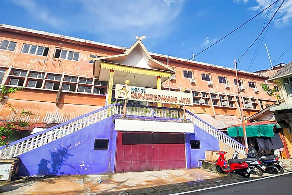 Hotel Tanjung Pinang Jaya RedPartner