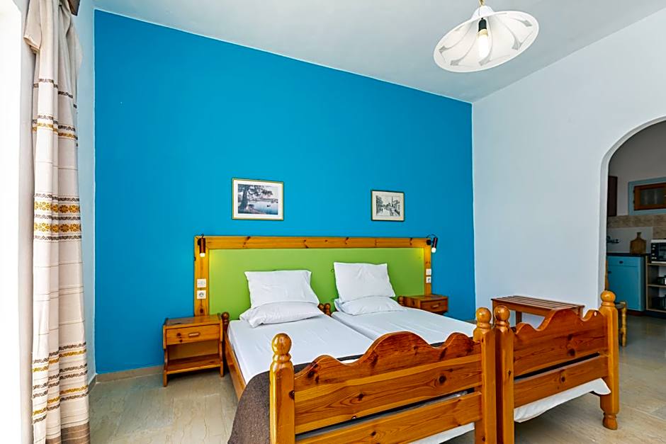 Alexandros Studios by Estia