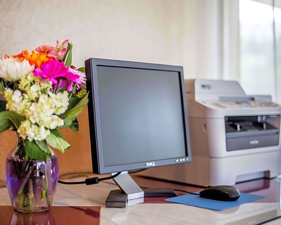 Quality Inn & Conference Center Brattleboro North