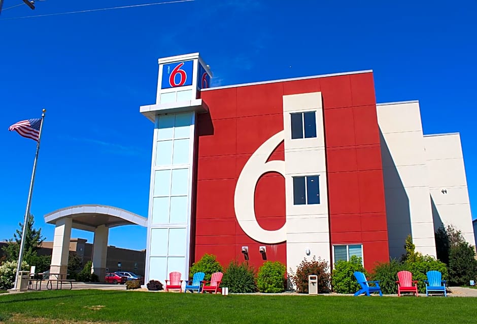 Motel 6-Mankato, MN