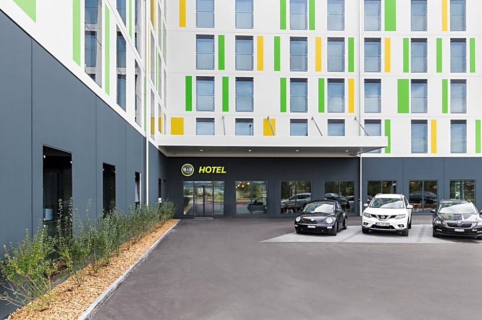 B&B HOTEL Zürich Airport