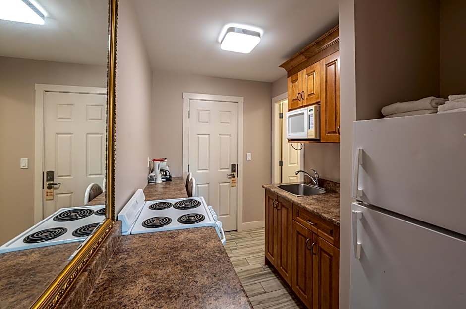 Sahara Courtyard Inn Penticton