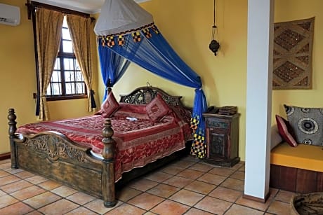 Signature Suite