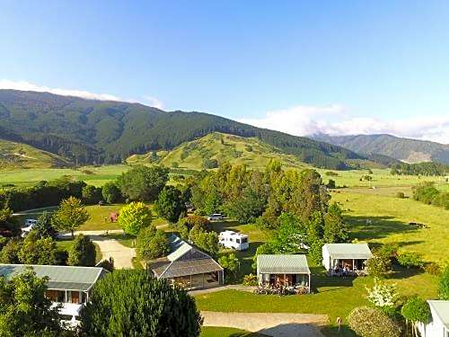 Smiths Farm Holiday Park