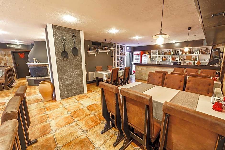 Monastery 2 Aparthotel