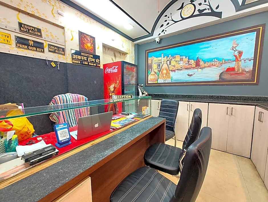 Goroomgo Akay guest house Varanasi 3km from Kashi Vishwanath Temple