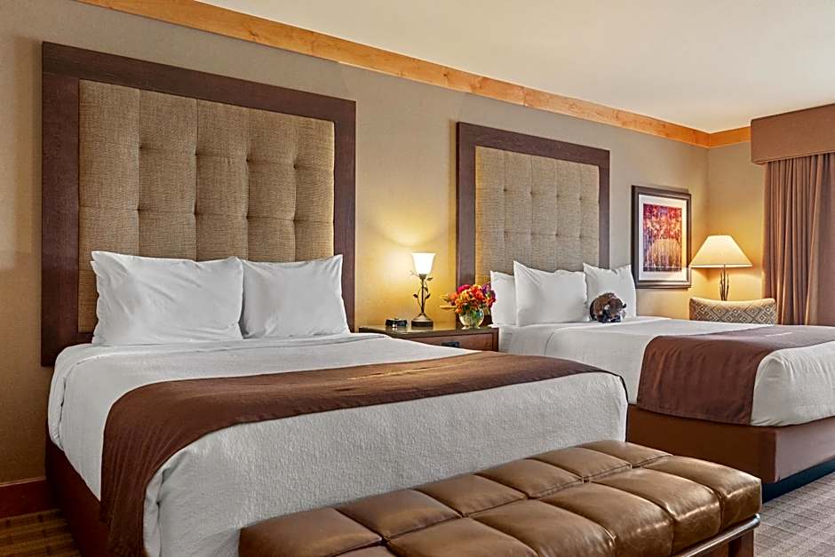 Photo 1 of 4 of 2 Queen Beds, Accessible