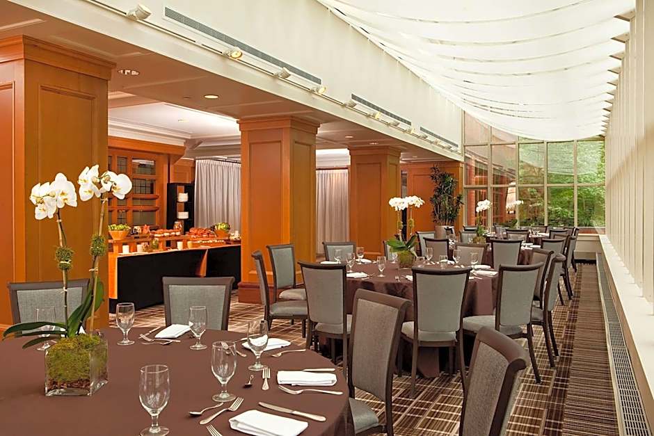 Hilton Short Hills