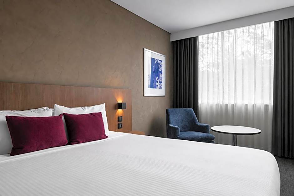 Mercure Sydney St Leonards