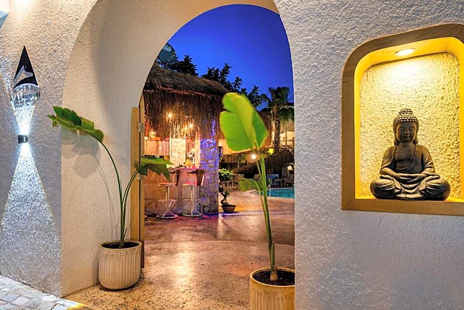 Ata Lagoon Beach Hotel