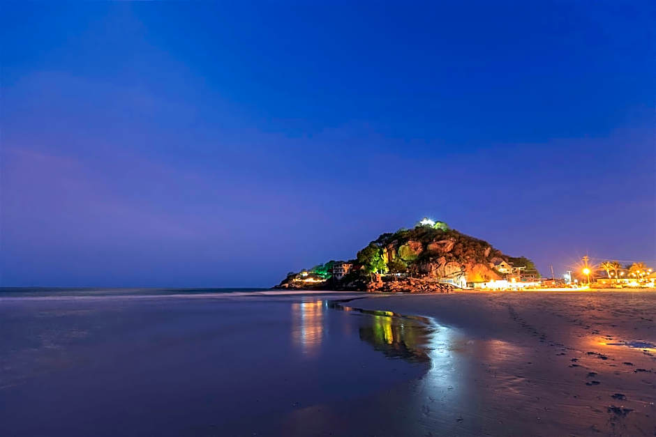 Subhamitra Hotel Hua Hin