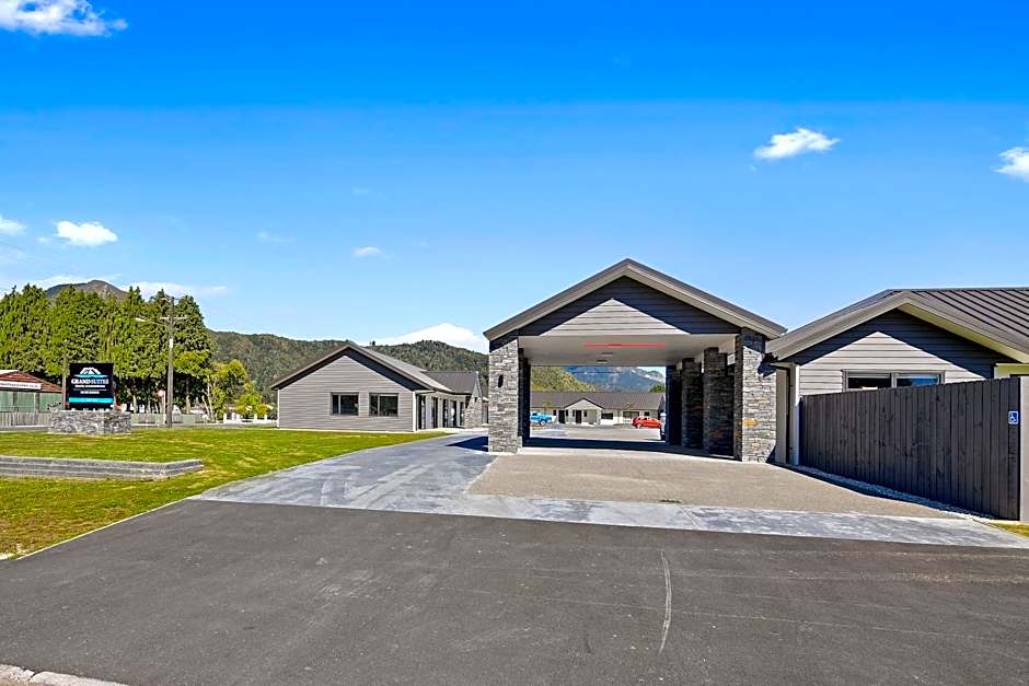 Grand Suites Murchison