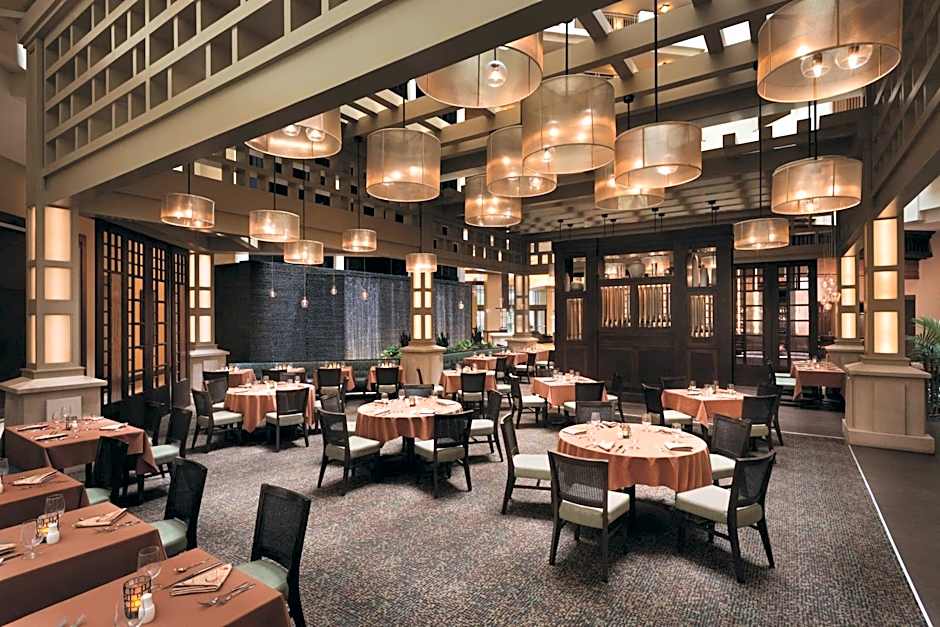 Embassy Suites by Hilton Orlando Lake Buena Vista South