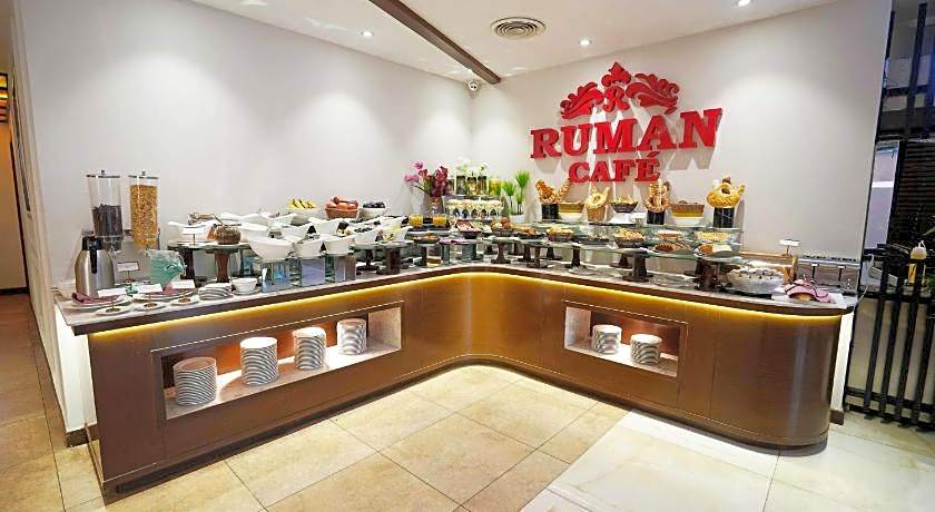 Faletti's Grand Hotel Multan