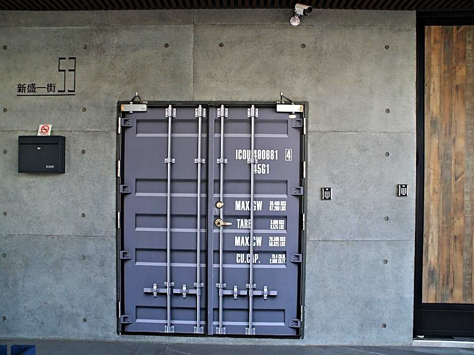 18th prussianblueinn