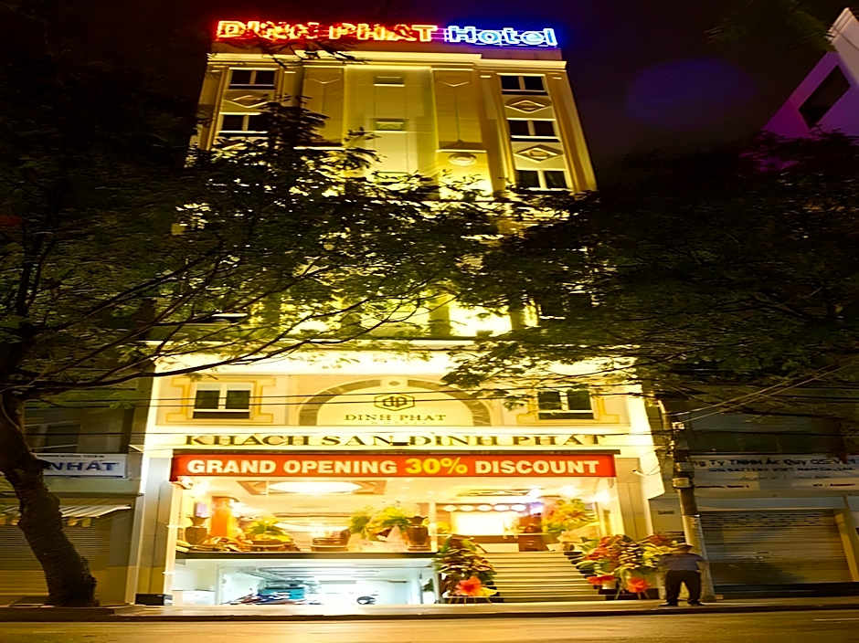 Dinh Phat Hotel
