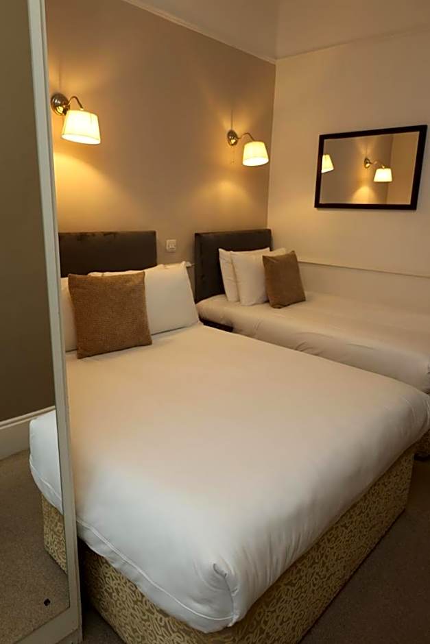 Maples House Hotel