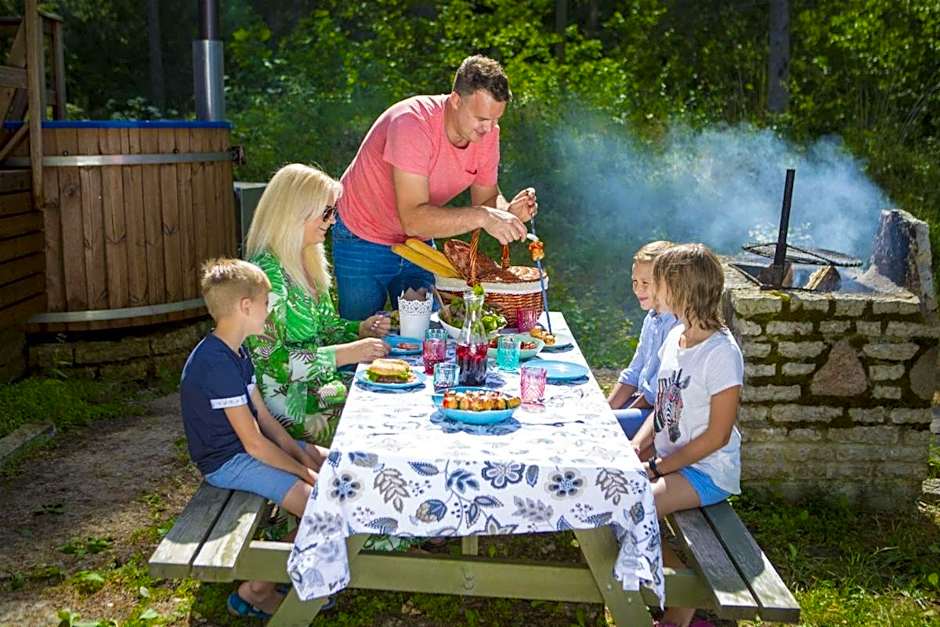 Valkla Puhkekeskuse saunamaja