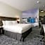 La Quinta Inn & Suites by Wyndham Santa Cruz