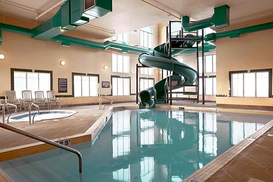 Super 8 by Wyndham High Level AB