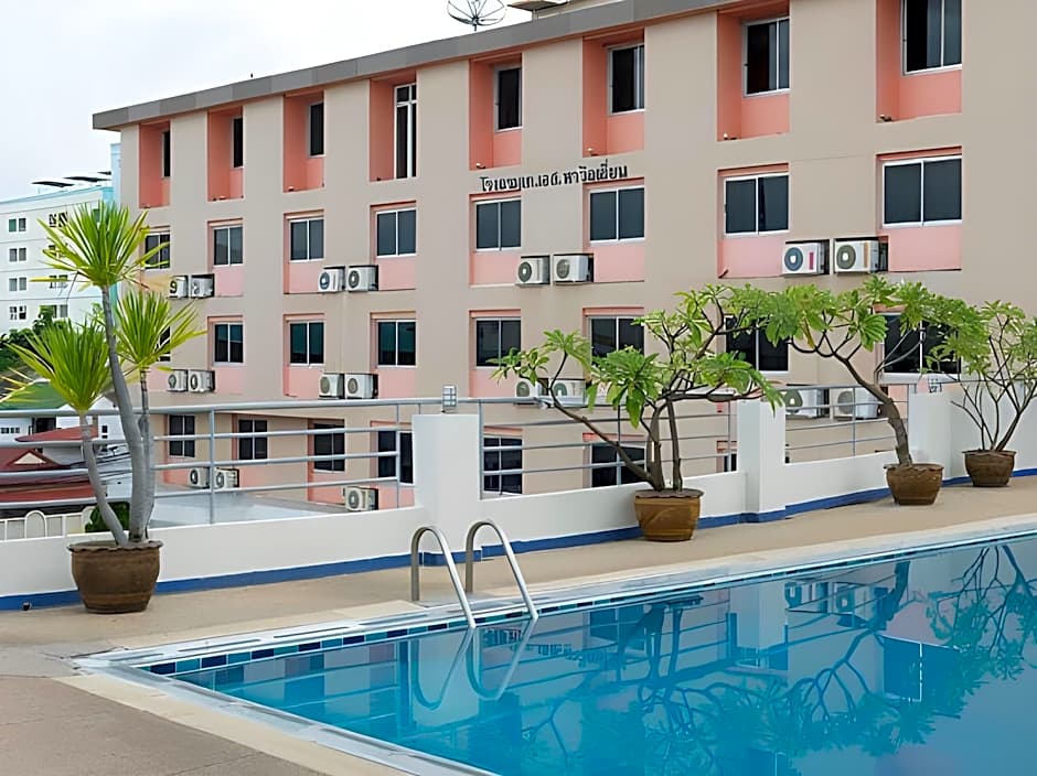 KS Pavilion Hotel