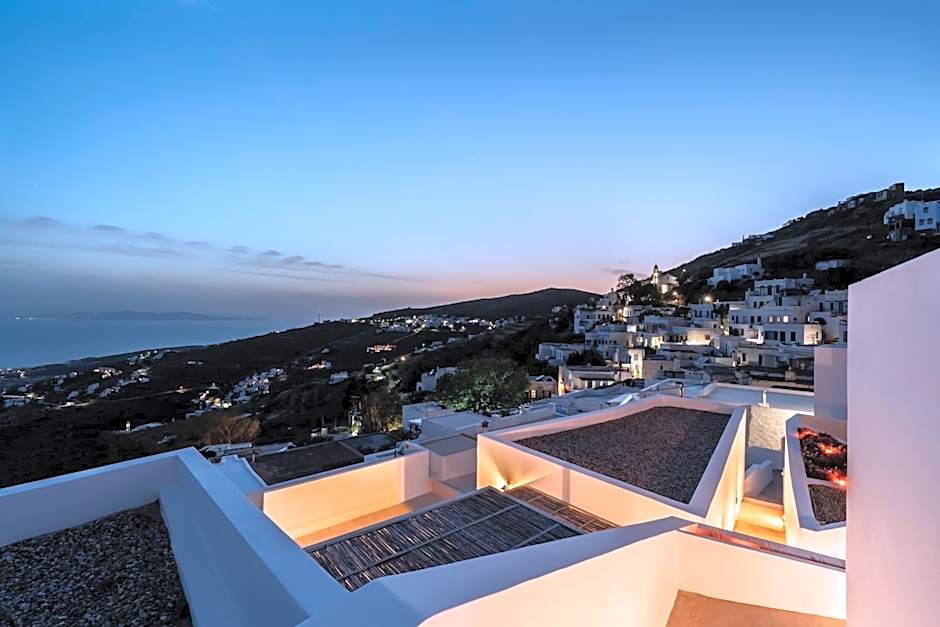 Blu Dot Tinos