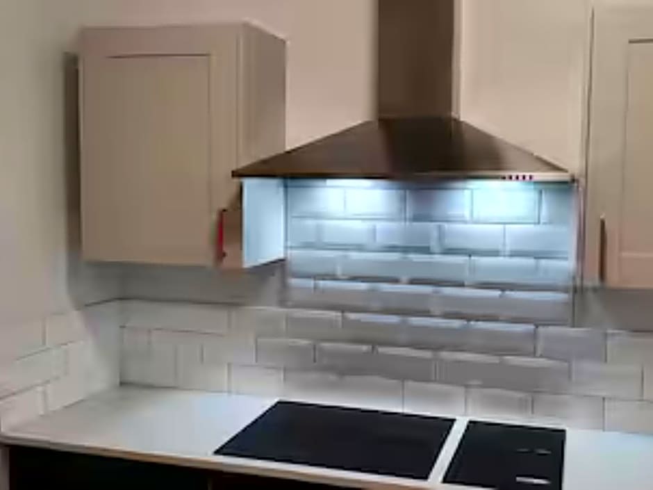 Darwin Stays - Service Accommodation in Newcastle under Lyme City Centre